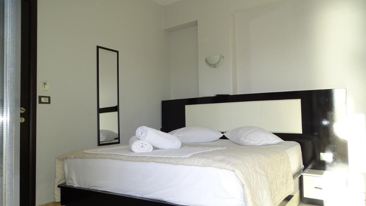 Hotel Ardiani كساميل المظهر الخارجي الصورة
